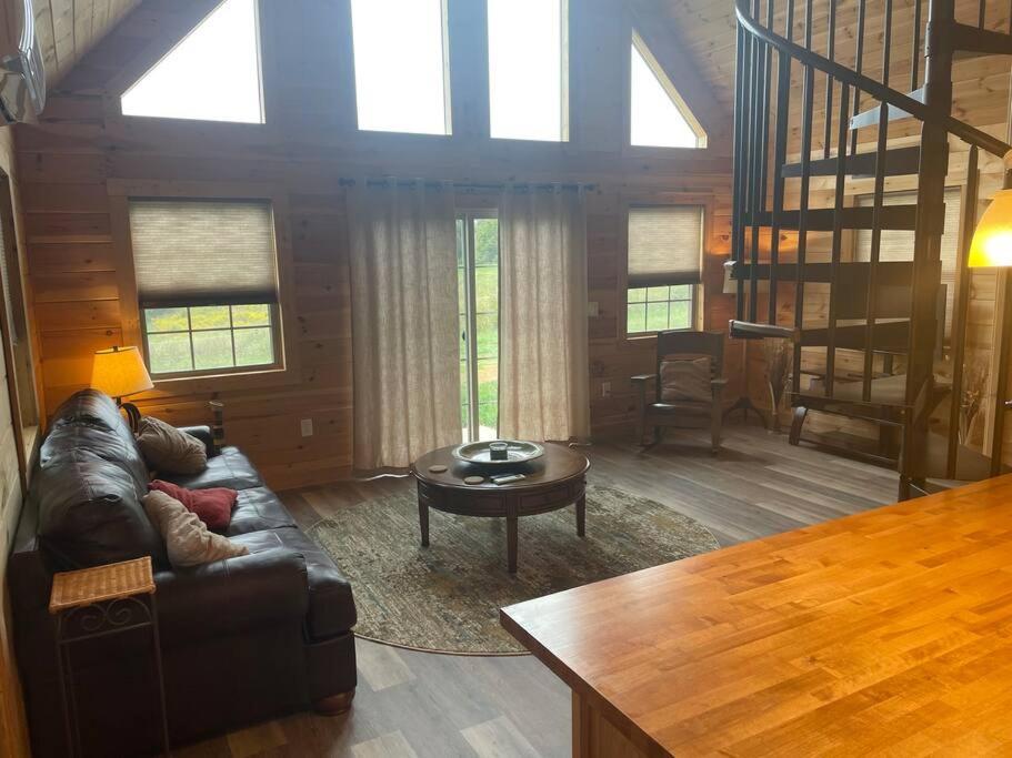 Cozy 1 Bedroom Cabin In The Heart Of Jonesborough 外观 照片