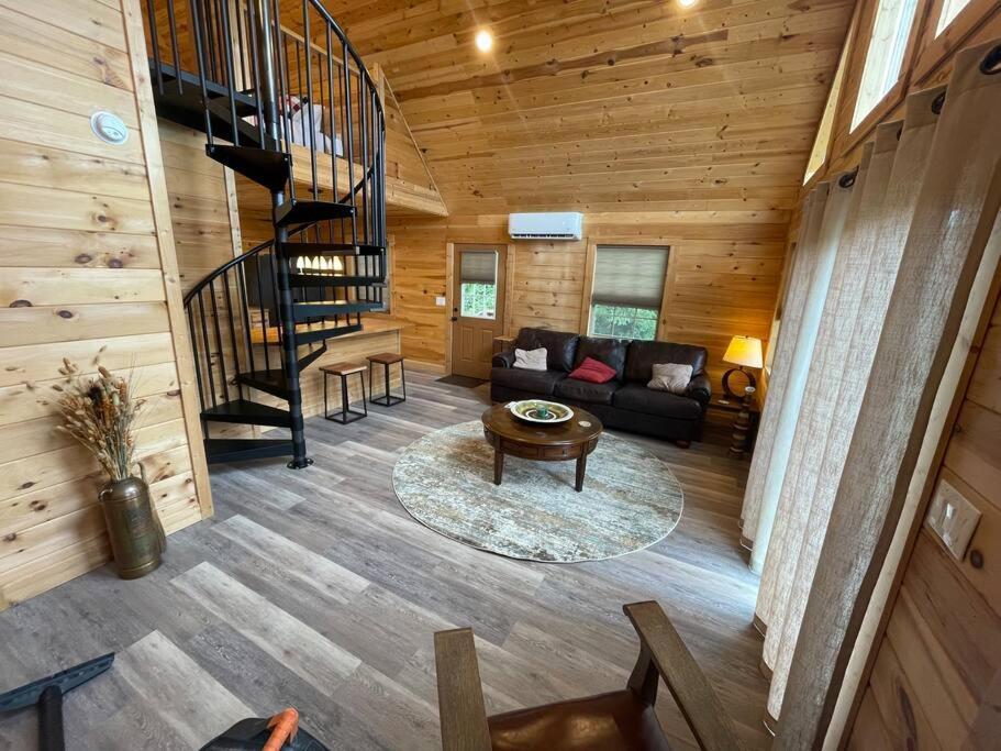 Cozy 1 Bedroom Cabin In The Heart Of Jonesborough 外观 照片